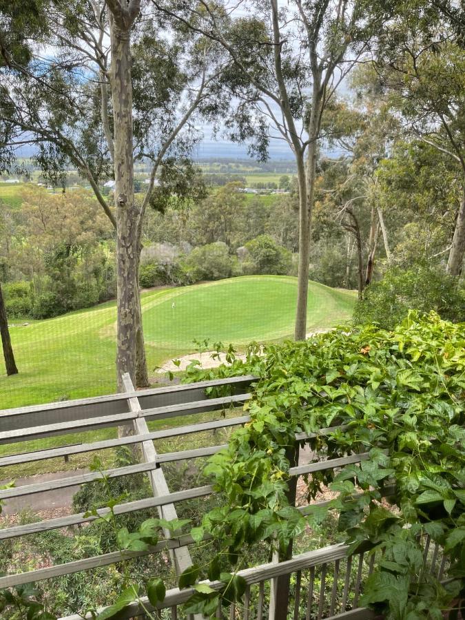 Villa Provincial: Luxe Two-Bedroom Suite with Scenic Views Pokolbin Exterior photo